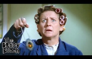 The Brady Kids Pretend Their House Is Haunted!